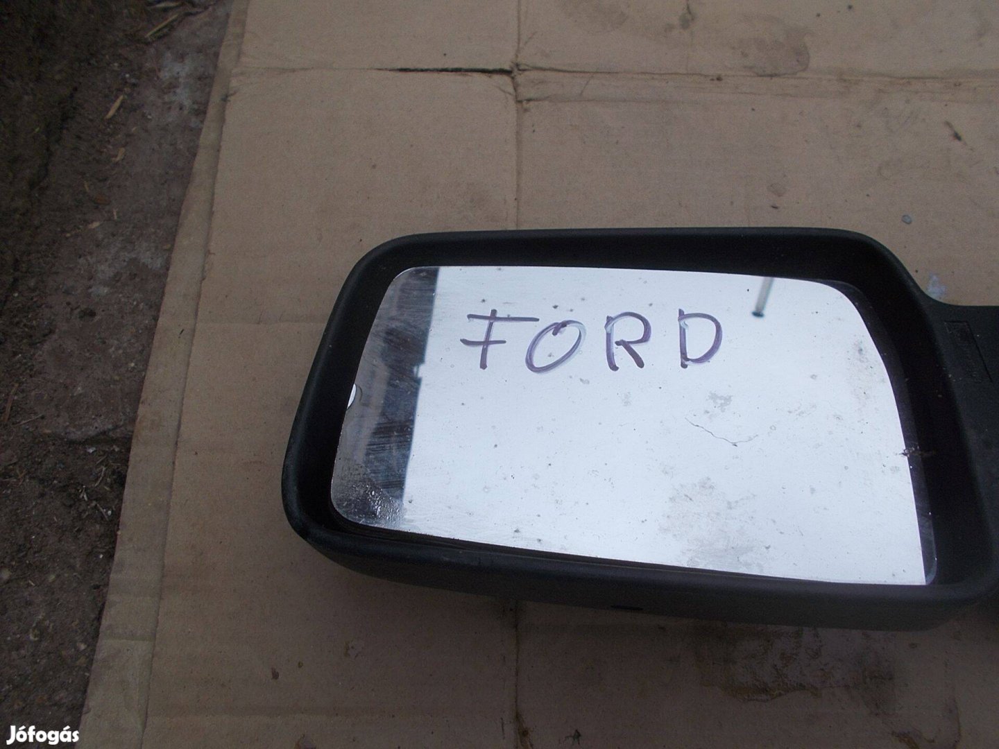 Eladó a képen látható ford oldal tükör