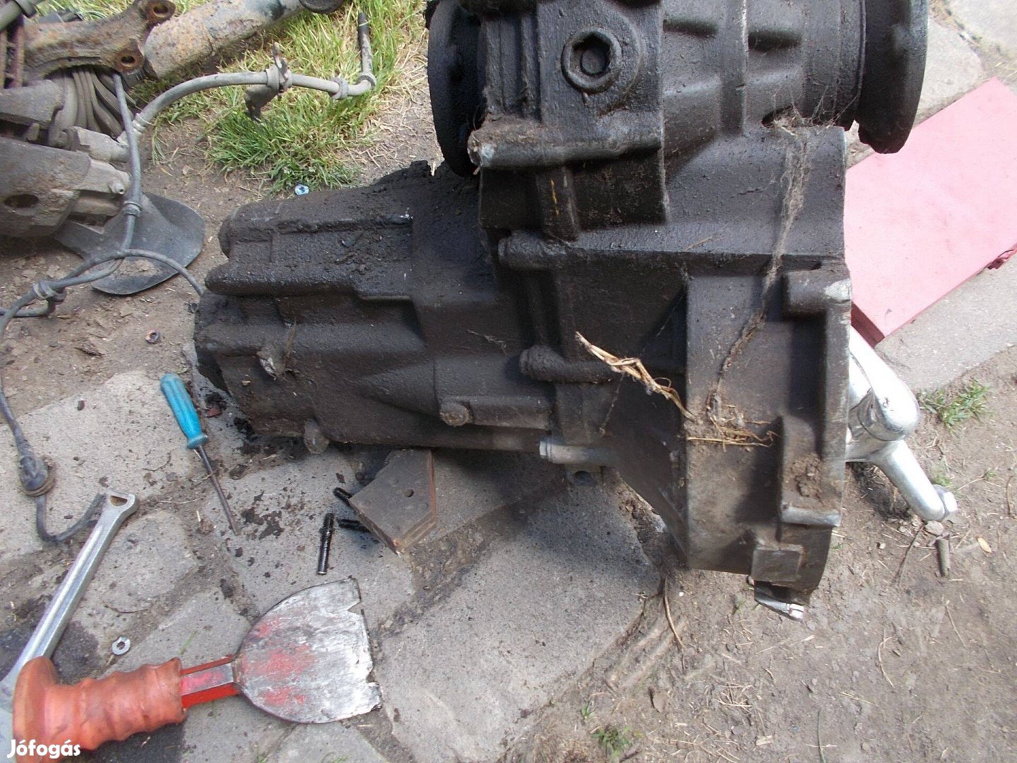 Eladó a képen látható golf 1.4 benzines sebességváltó