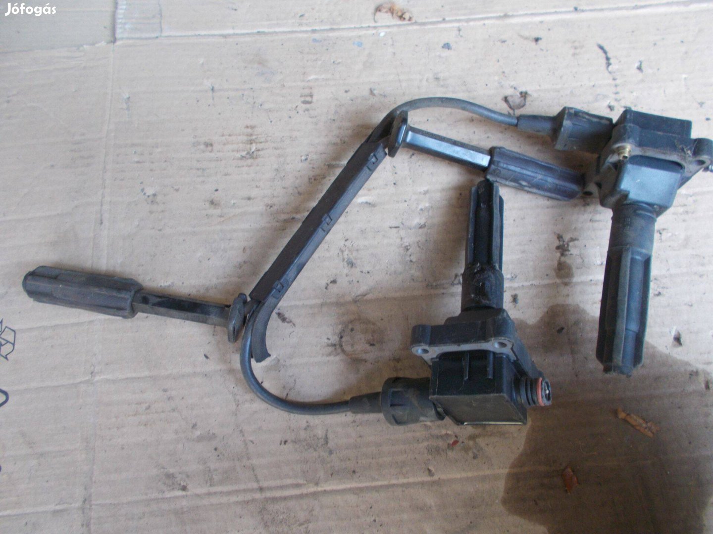 Eladó a képen látható gyújtó trafó alkatrész 10 számú