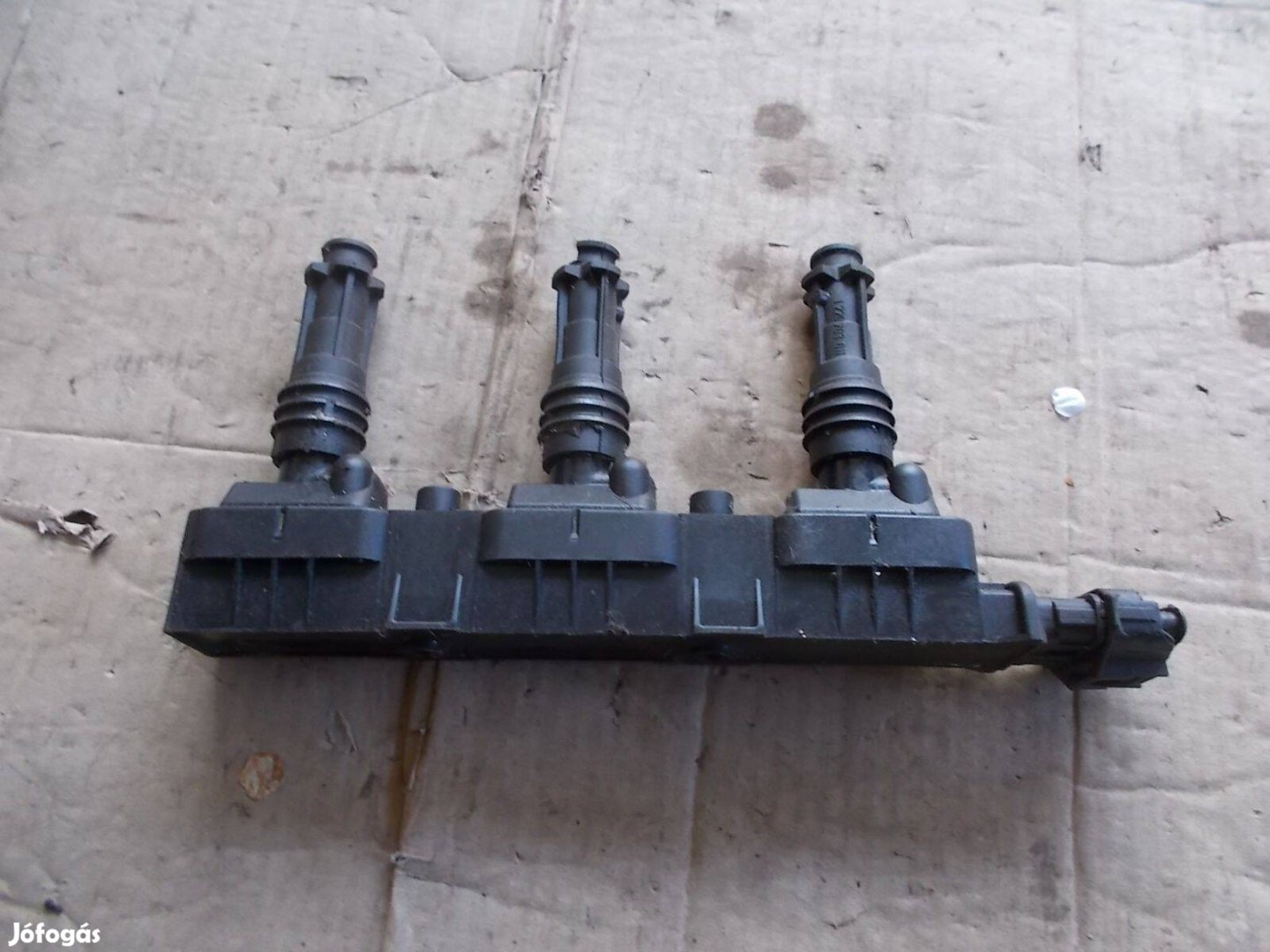 Eladó a képen látható gyújtó trafó alkatrész 4 számú