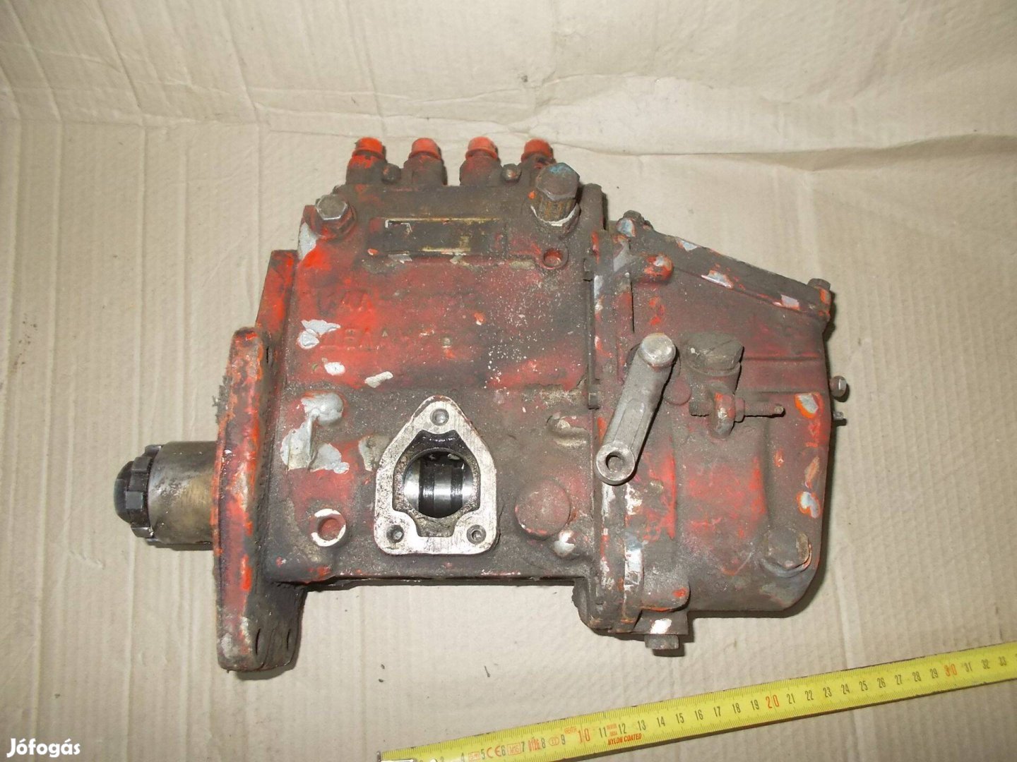 Eladó a képen látható mtz adagoló fellelt állapotban alkatrésznek