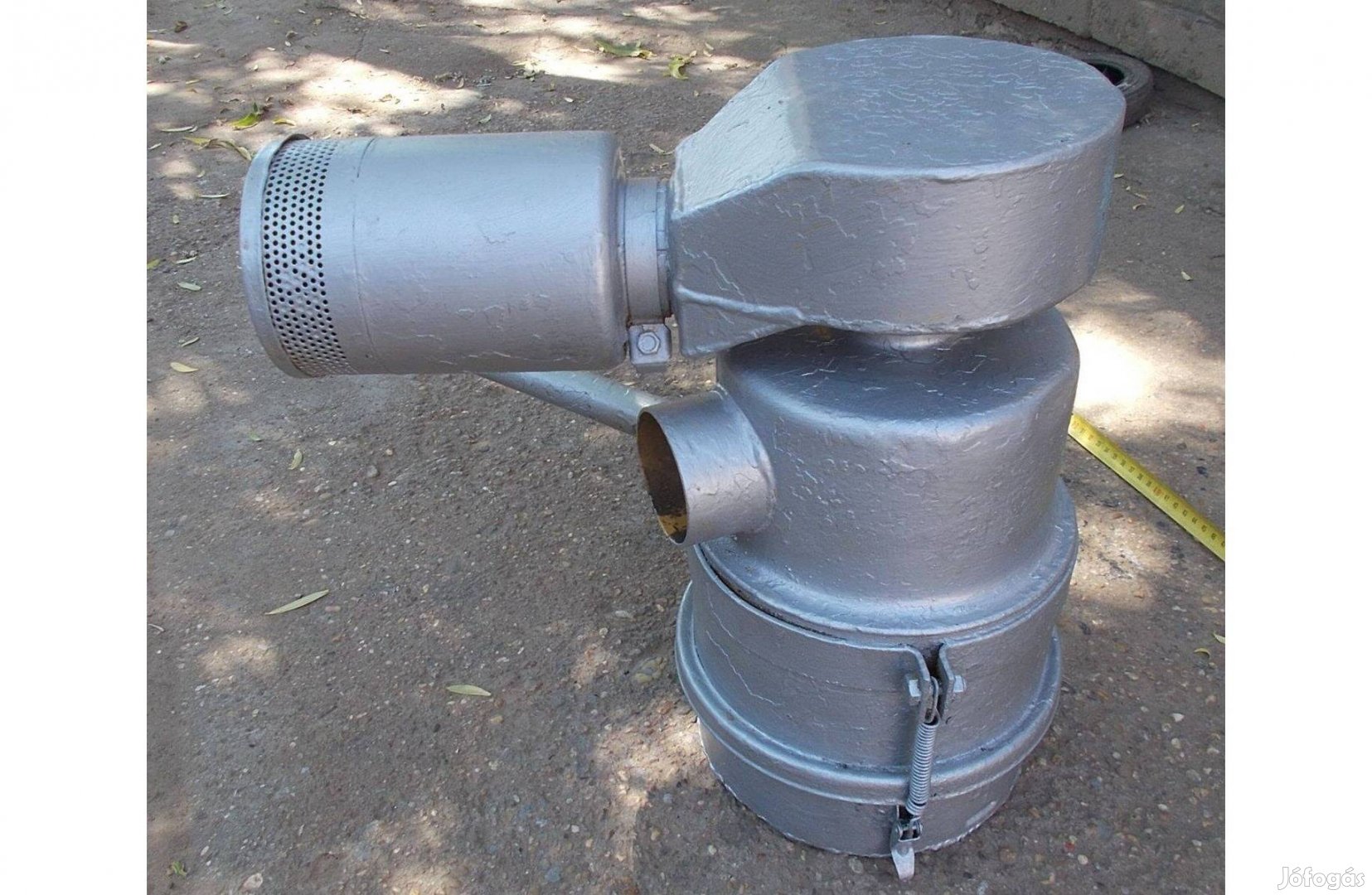 Eladó a képen látható régi olajtükrös légszűrő 3 számú