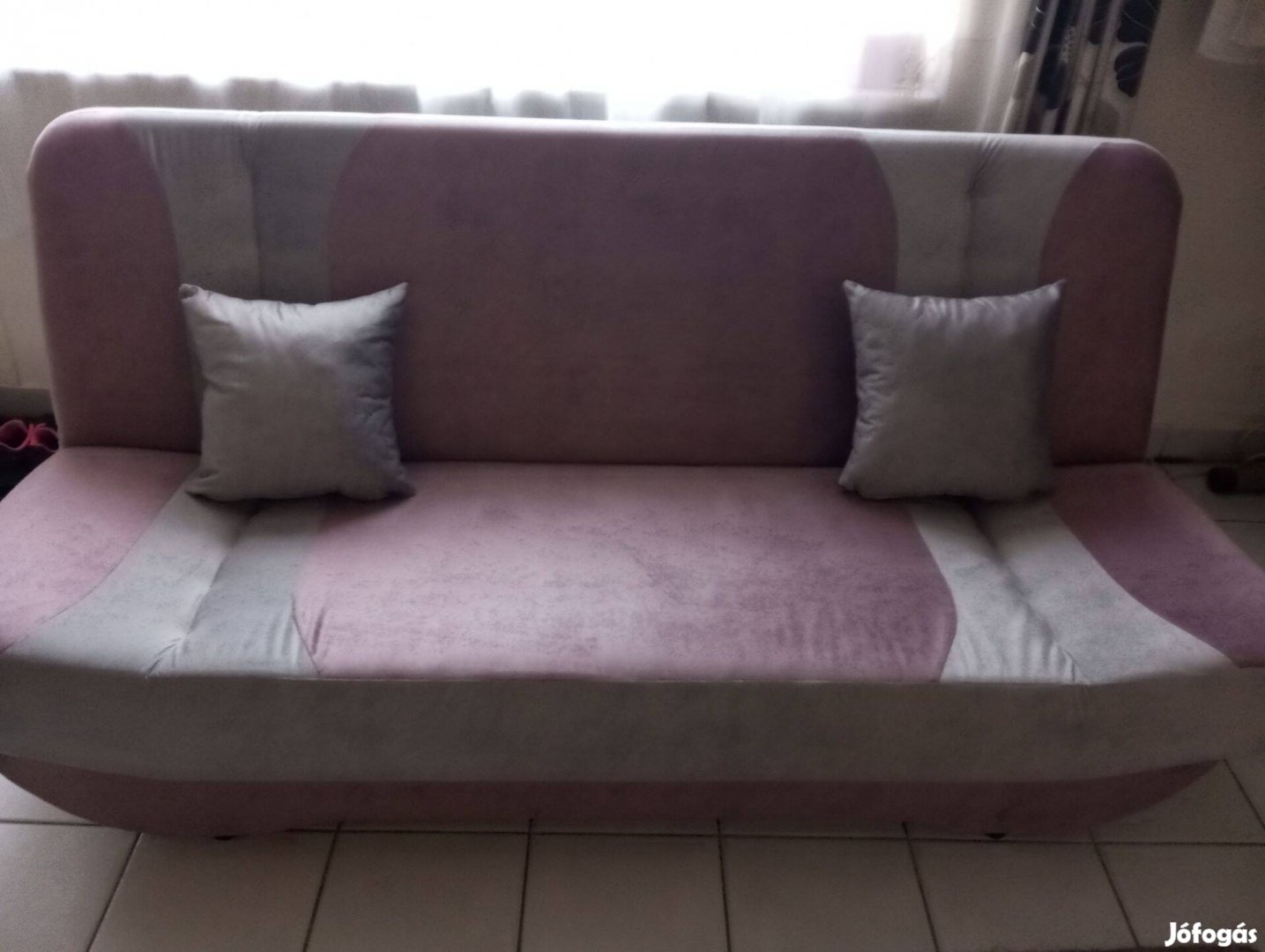Eladó ágyazható kanapé