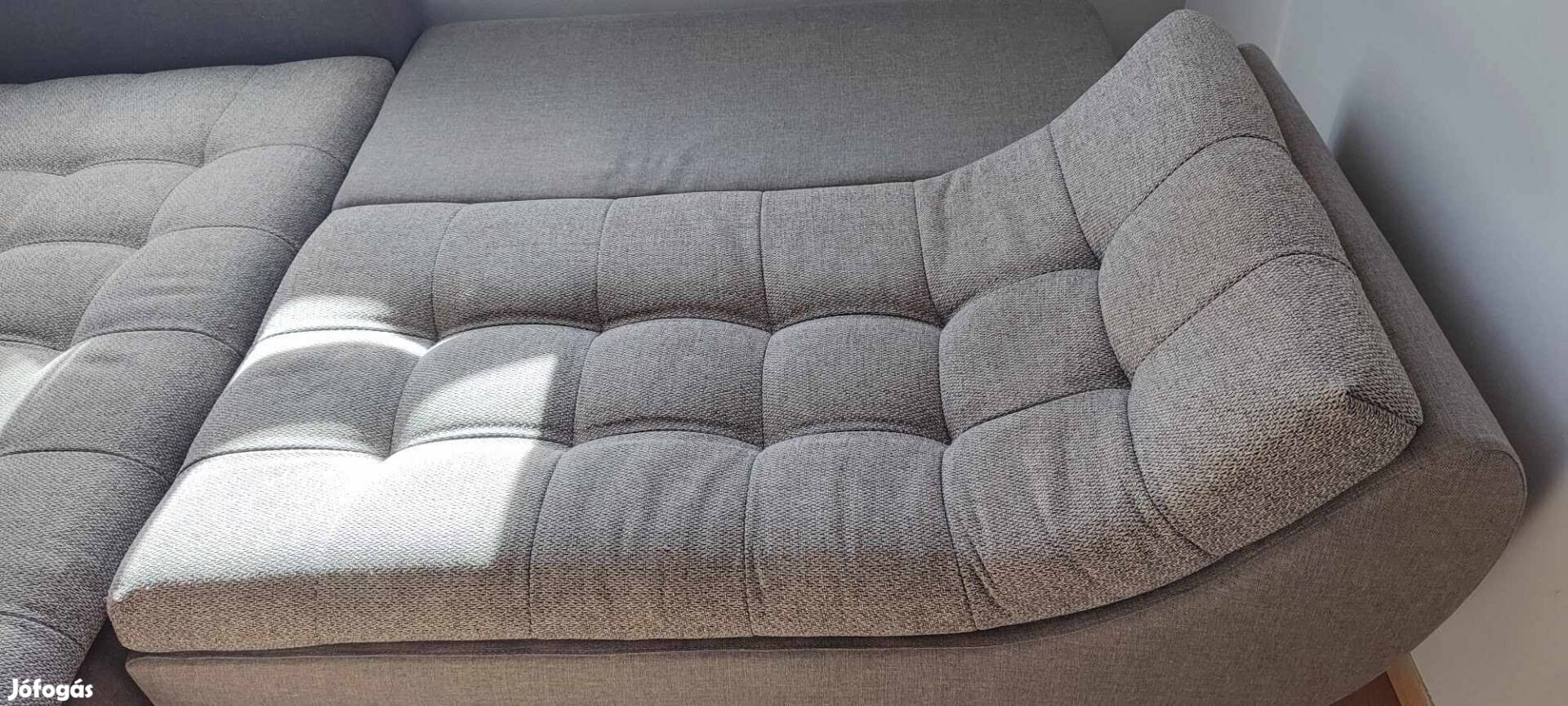 Eladó ágyazható kanapé 