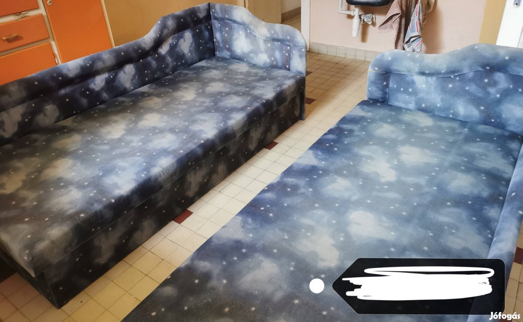 Eladó ágyneműtartós gyermek kanapék