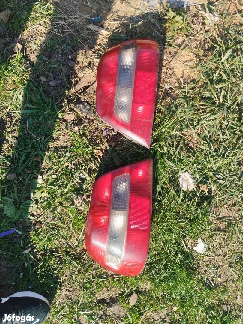 Eladó alkatrészek Volvo S40