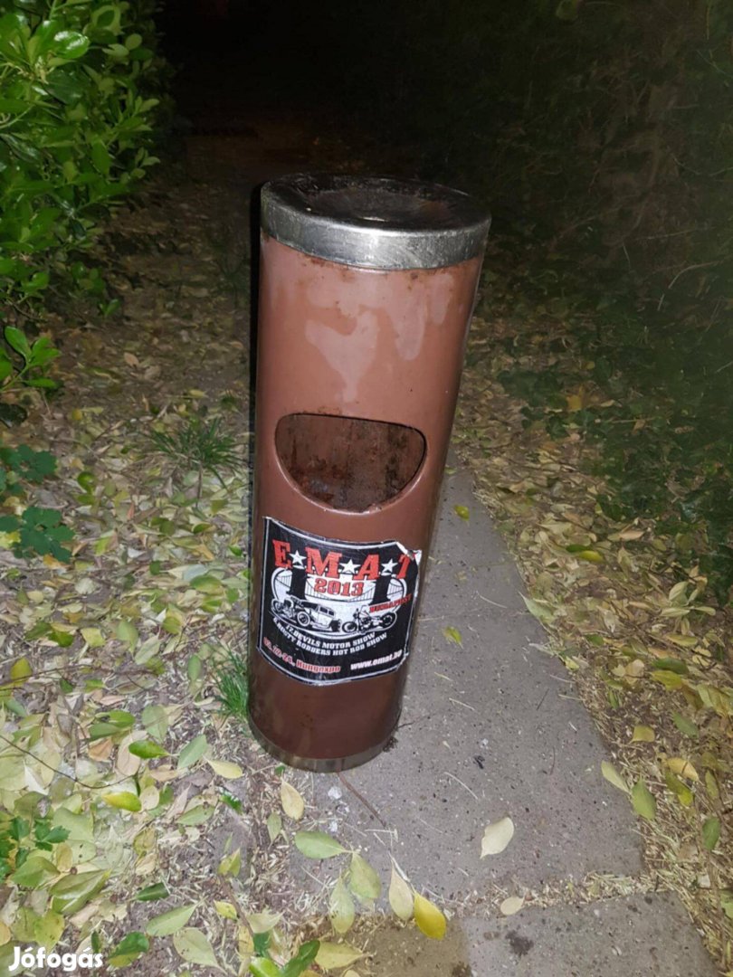 Eladó álló szemetes hamutartóval pl kertbe