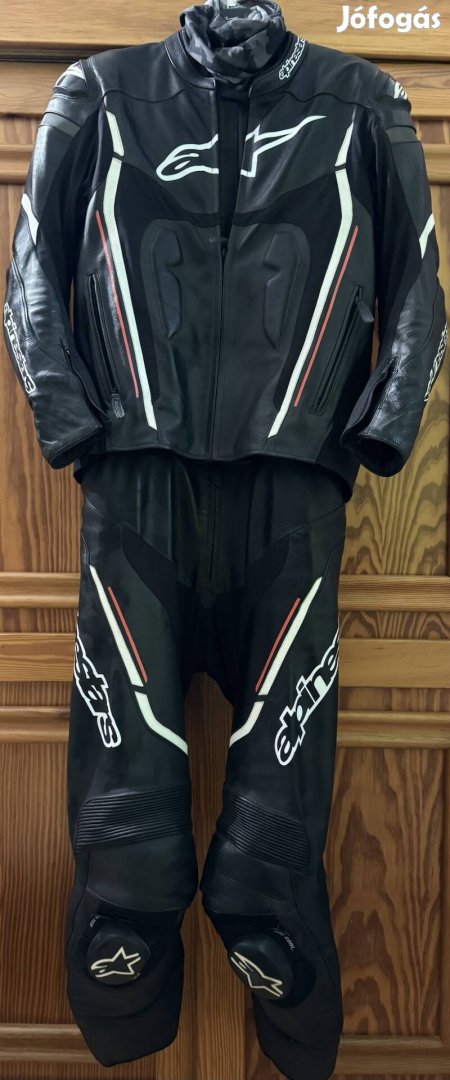 Eladó alpinestars motegi v2 56os 2 részes bőrruha