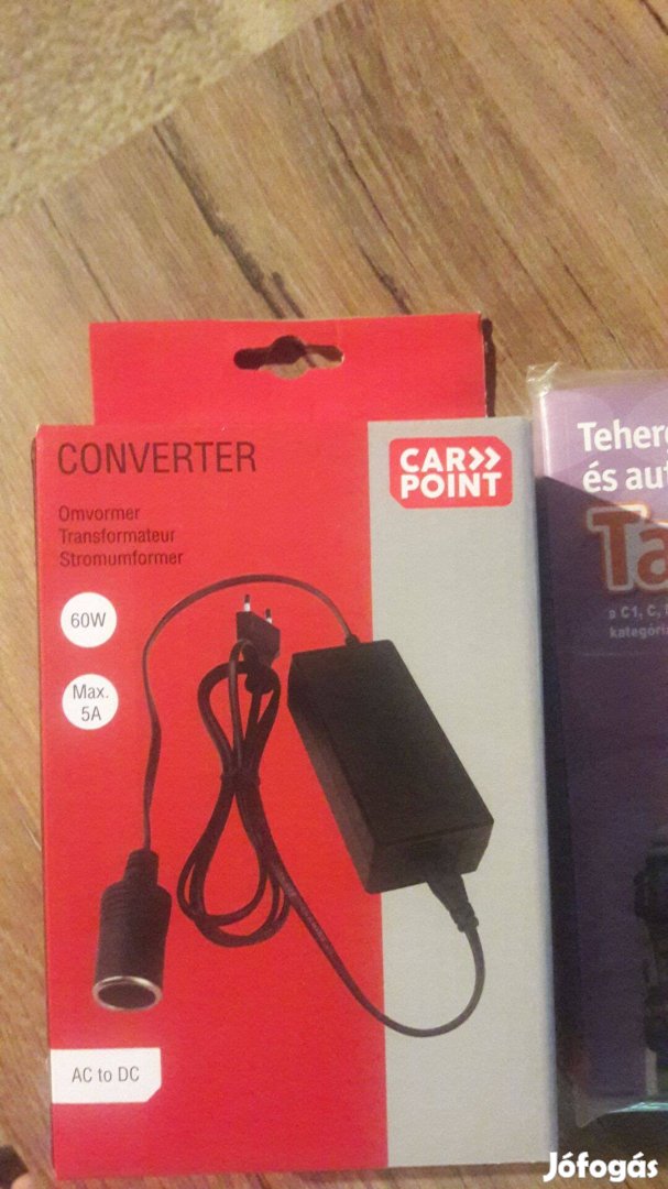Eladó autó transzformátor 60W, képen olvasható jellemzők
