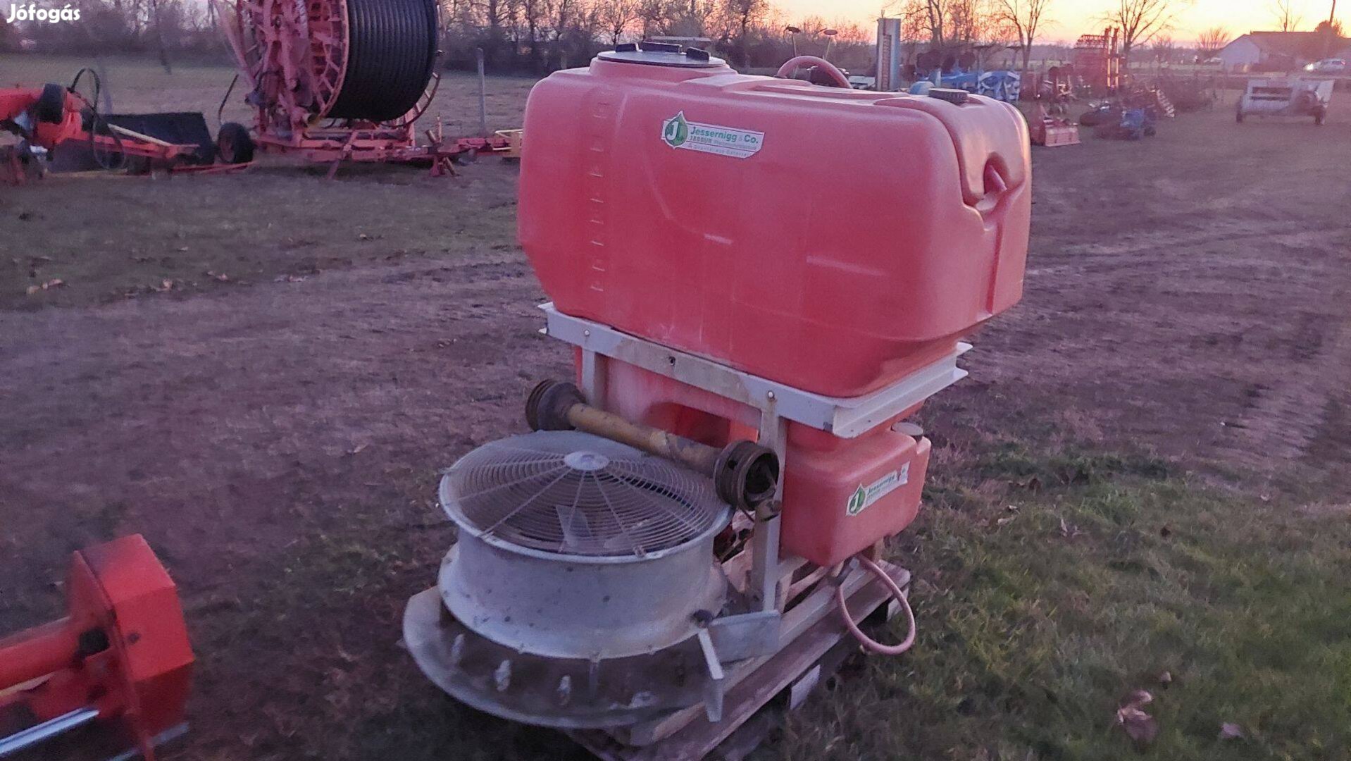 Eladó axiál permetező Jessernigg 600