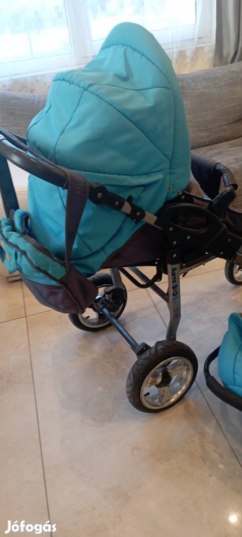 Eladó babakocsi hordozóval