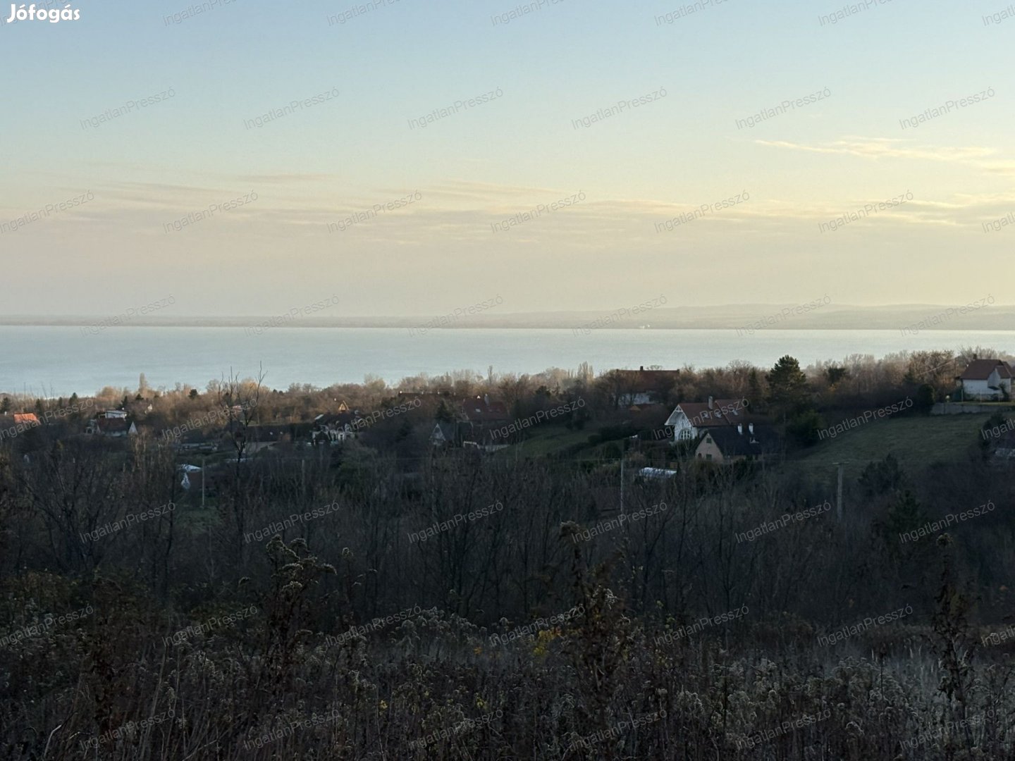 Eladó balatoni panorámás külterülen Balatonedericsen