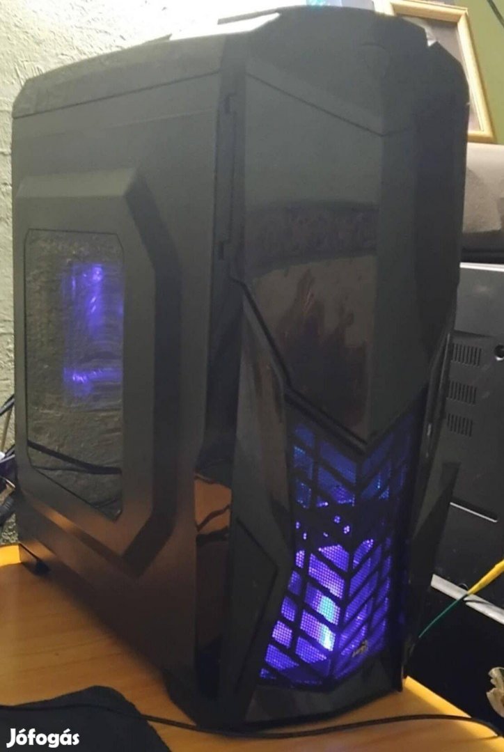 Eladó belépő szintű gamer pc!