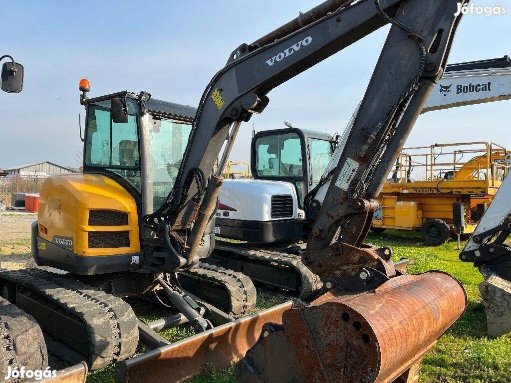 Eladó/bérelhető Volvo ECR 50 D