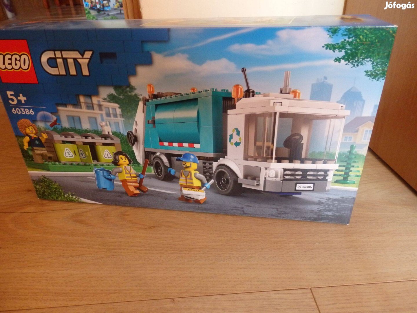 Eladó bontatlan lego szelektív kukásautó 60386