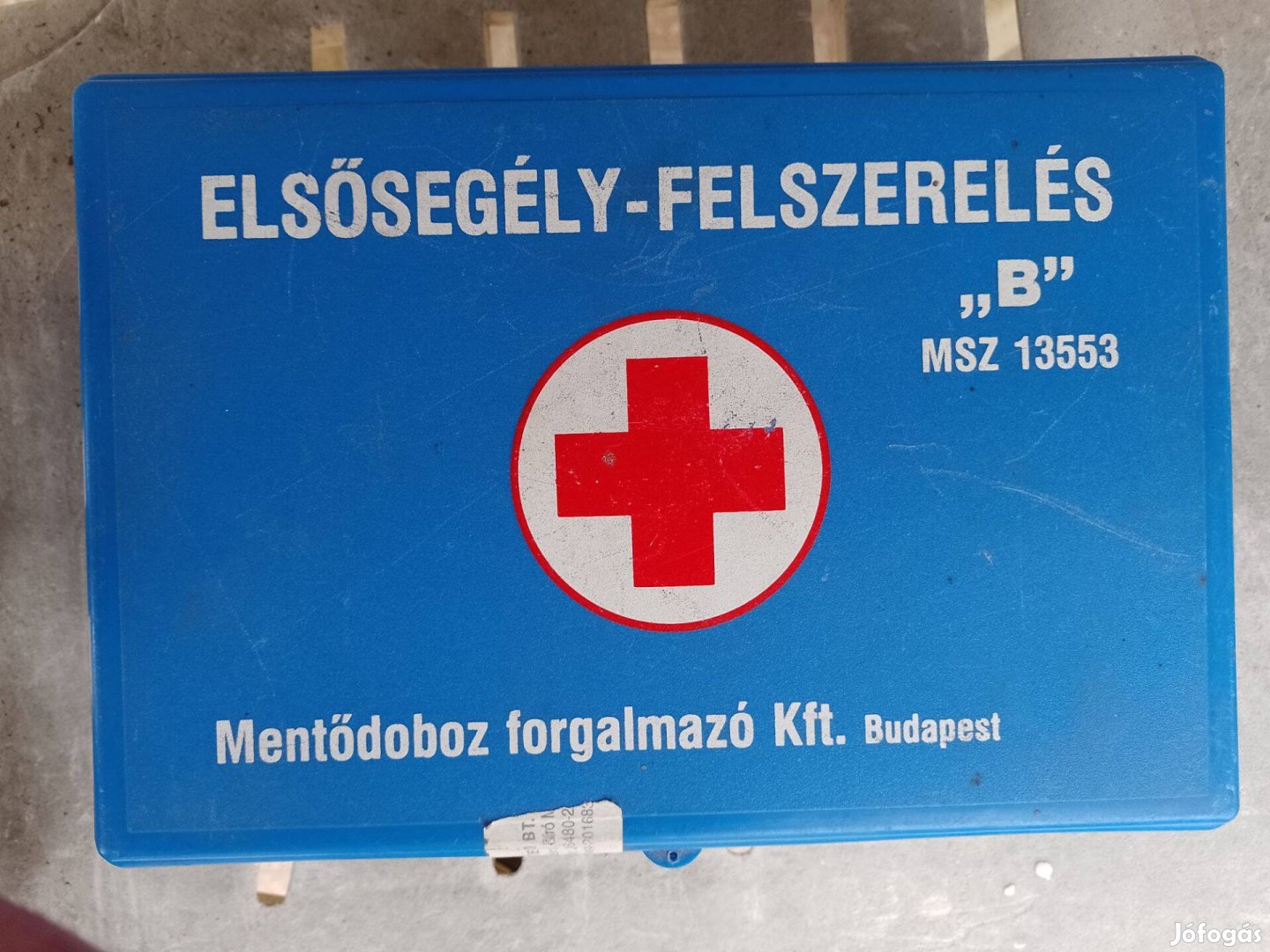 Eladó bontattlan "B" autó elsősegély felszerelés Zalaegerszegen