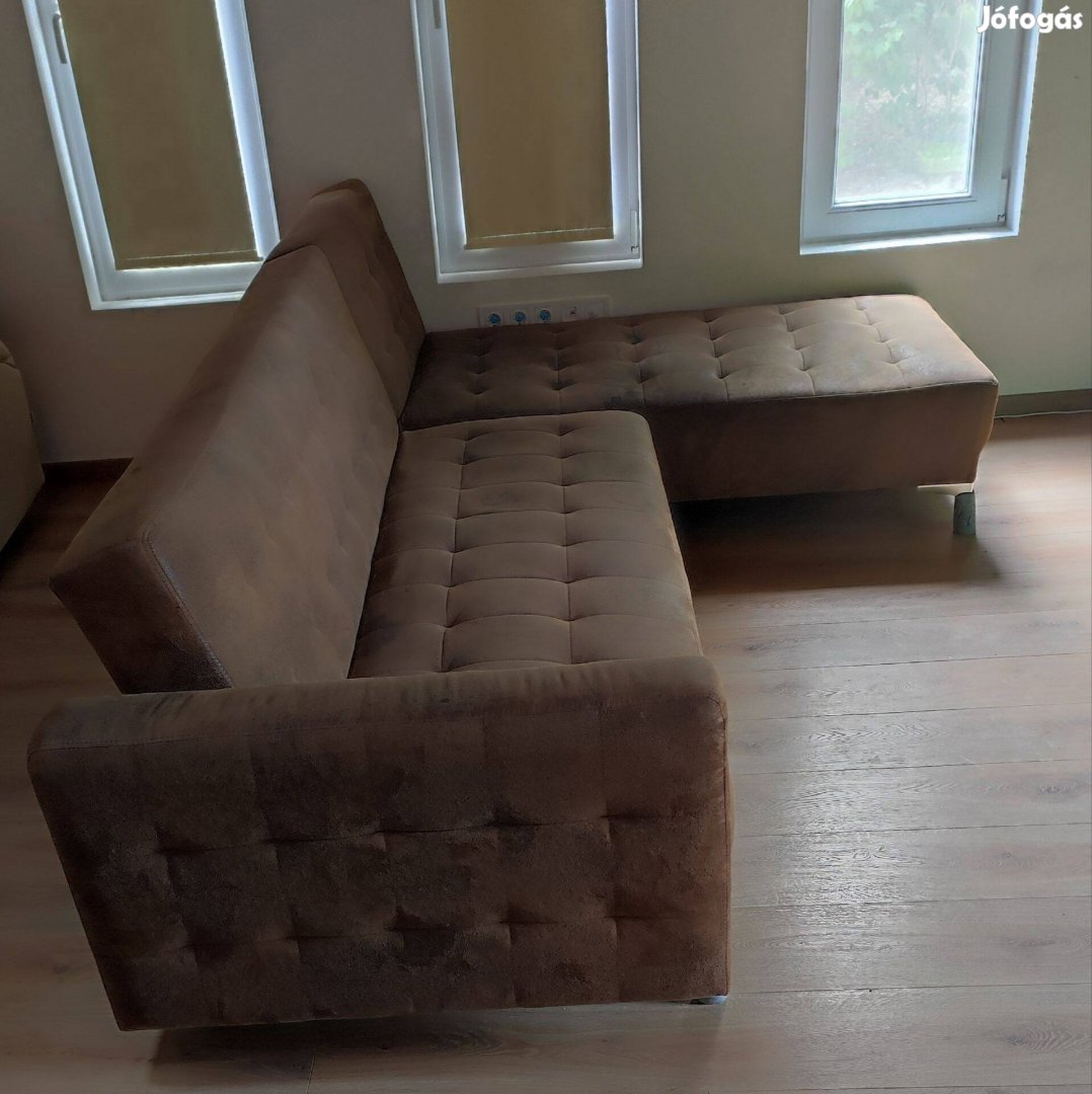 Eladó bőr hatású design sarokkanapé