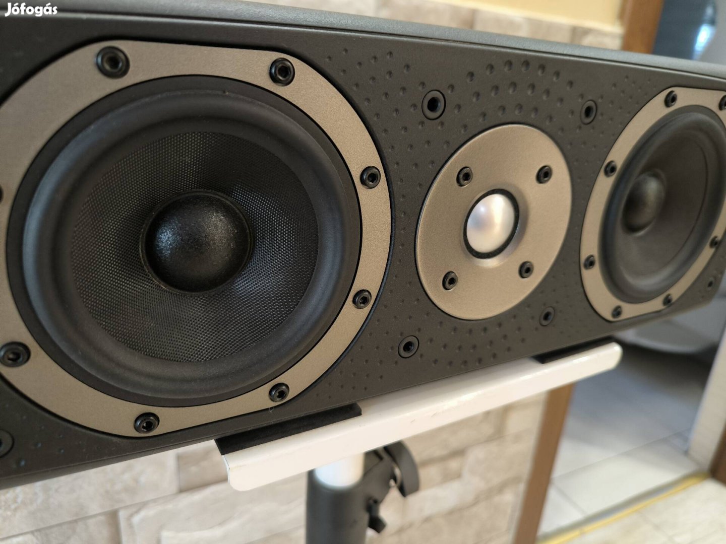 Eladó bowers wilkins lcr-3 center sugárzó 