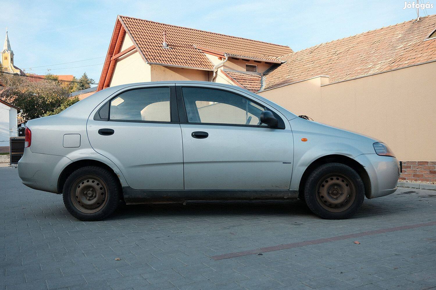 Eladó chevrolet kalos alkatrésznek