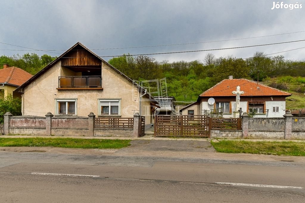 Eladó családi ház Múcsony, Deák Ferenc utca