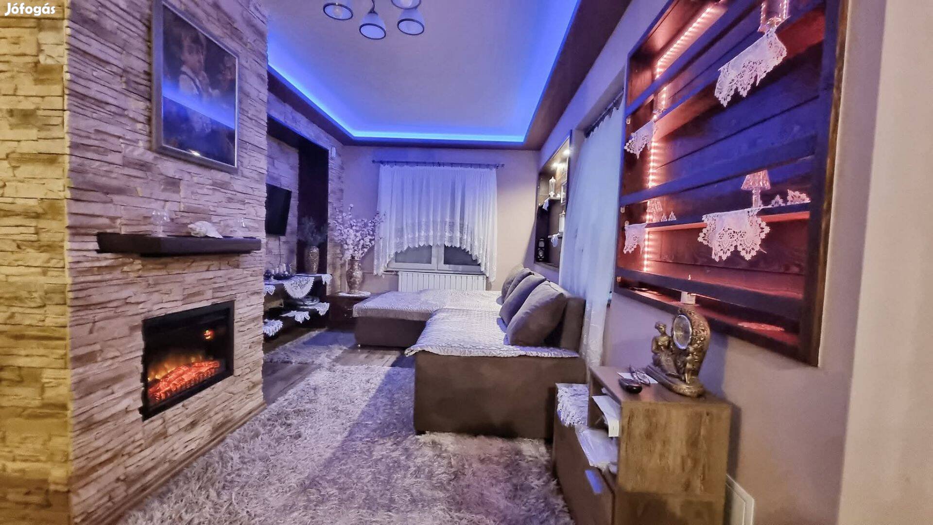 Eladó családi ház Nyírbogdány központjában, frekventált