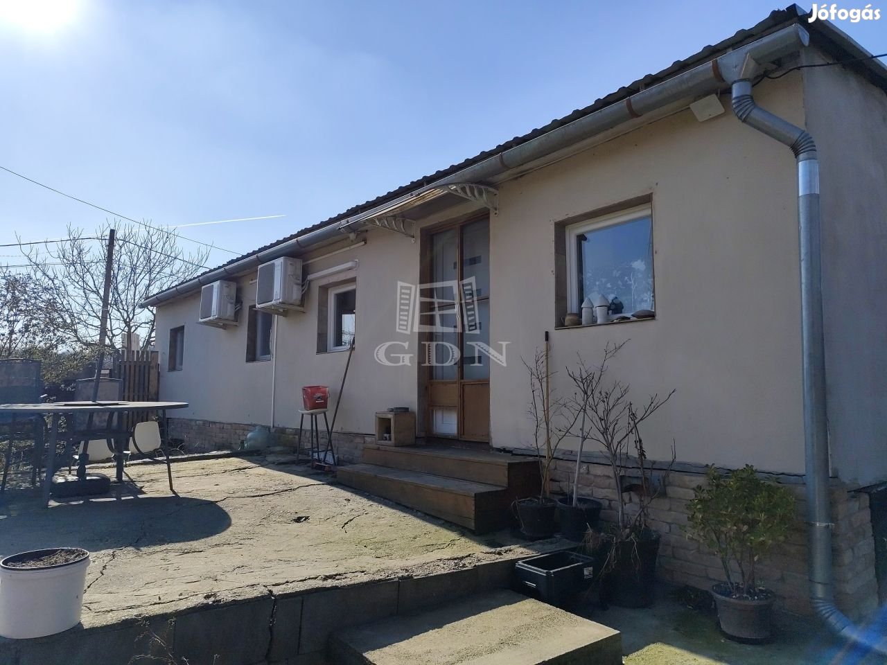 Eladó családi ház Pécel, Faiskola utca