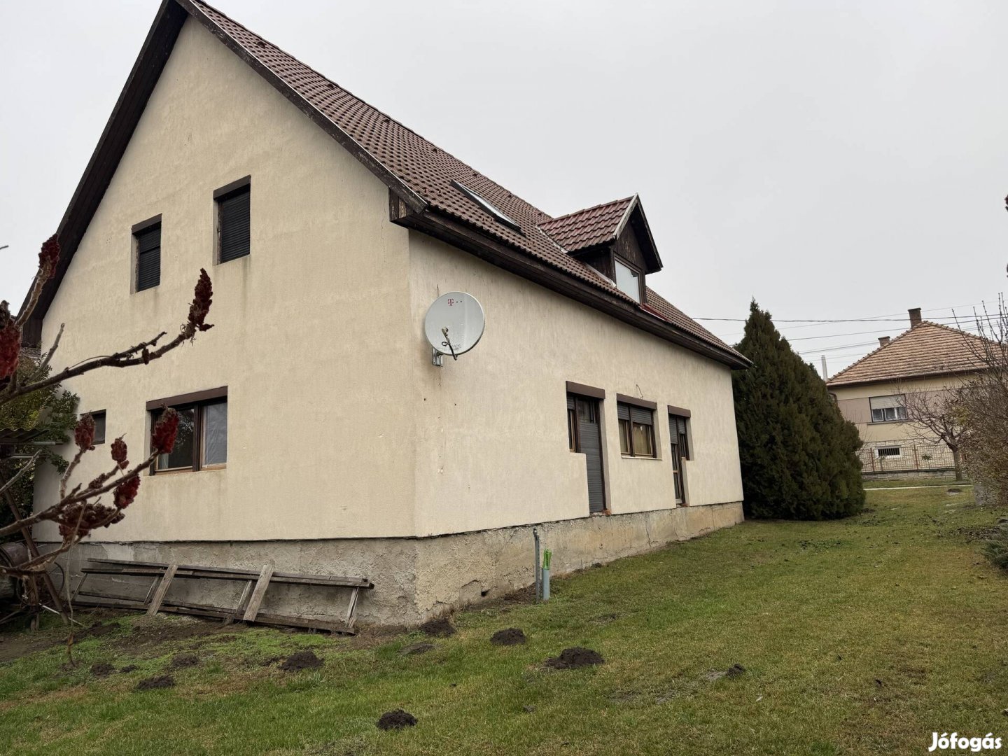 Eladó családi ház Seregélyesen a Jókai utcában