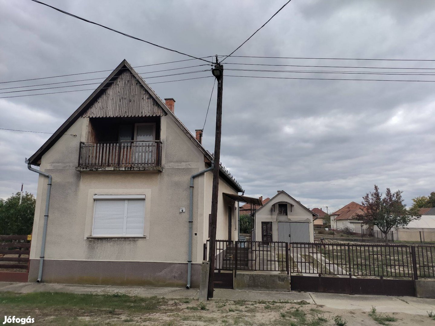 Eladó családi ház Szank