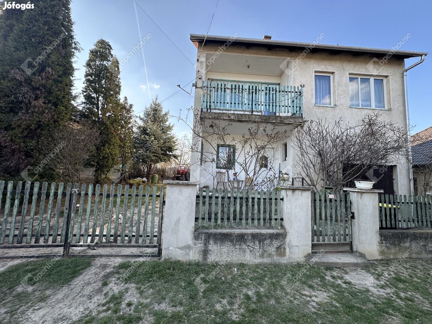Eladó családi ház Vértesbogláron