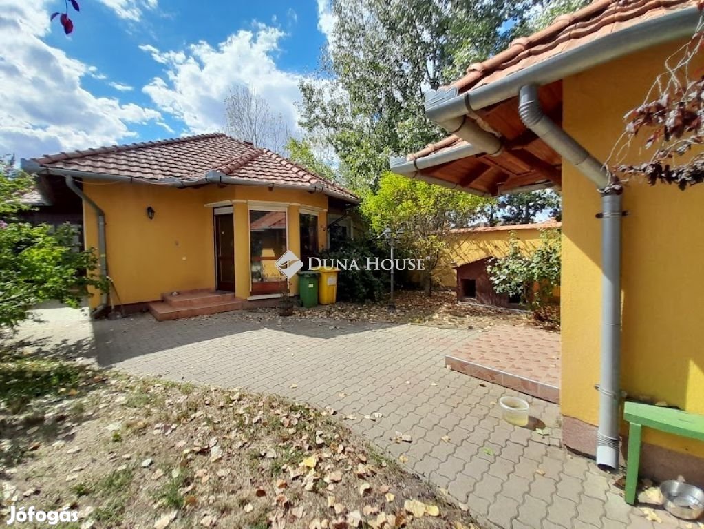 Eladó családi ház, Békéscsaba