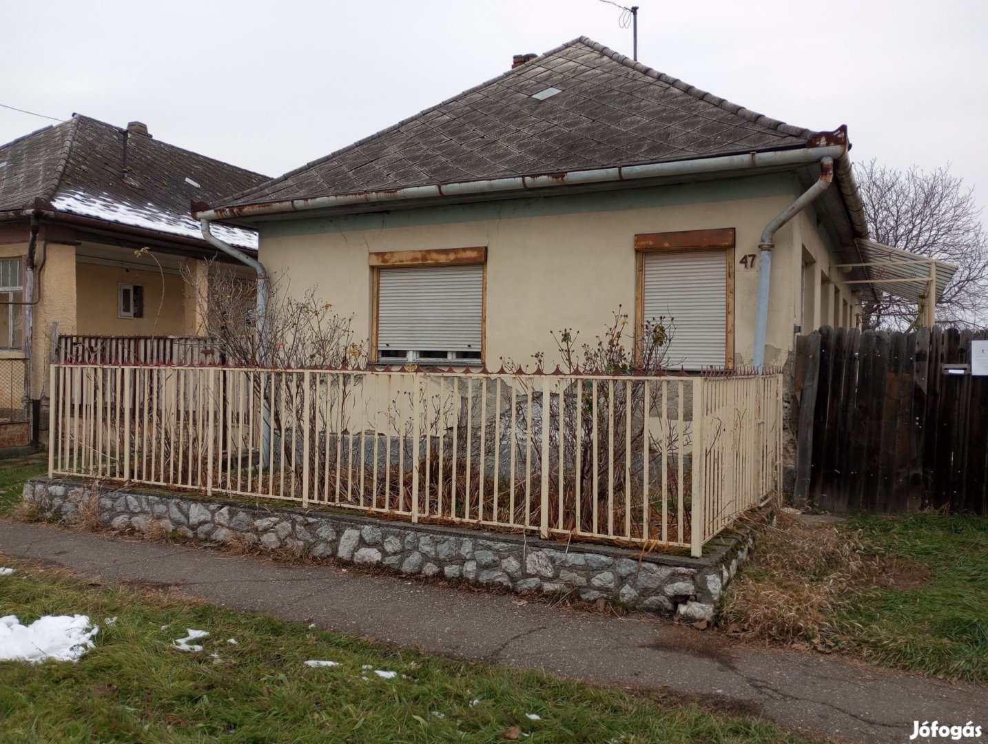 Eladó családi ház, Füzesabony