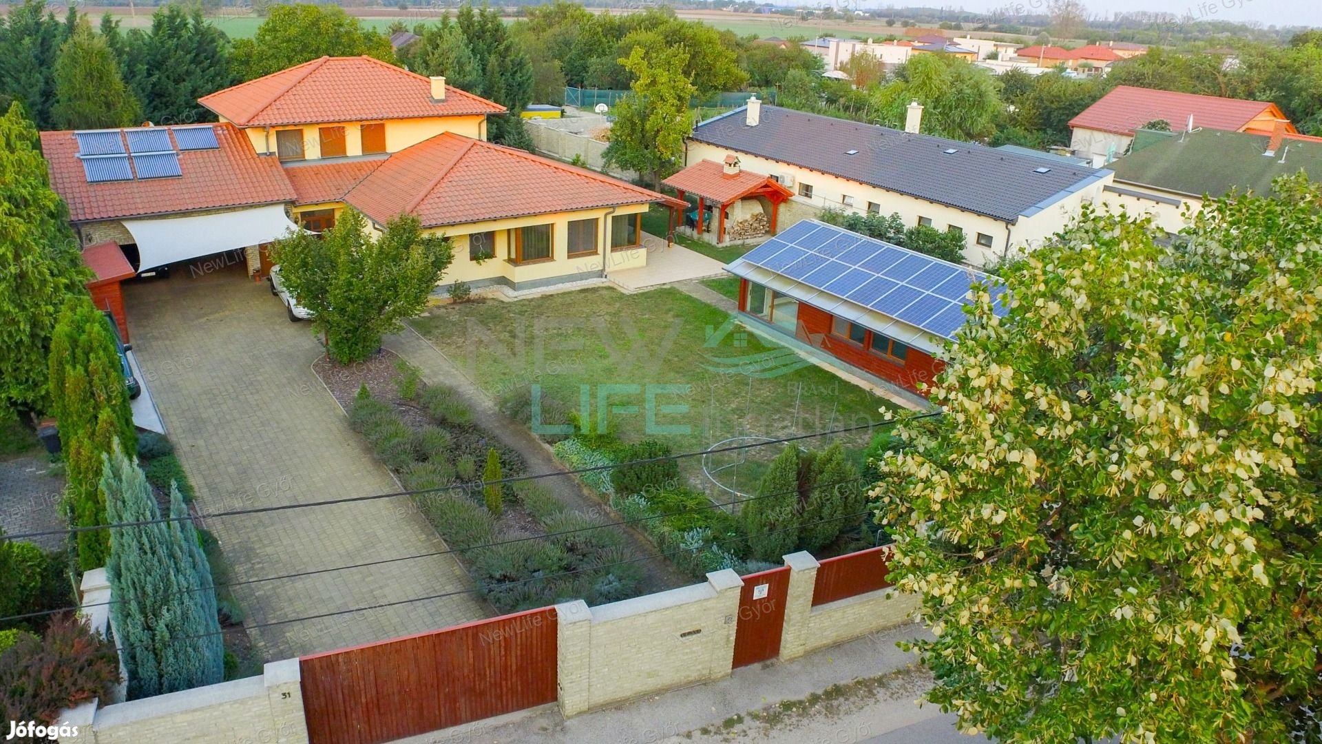 Eladó családi ház, Győr