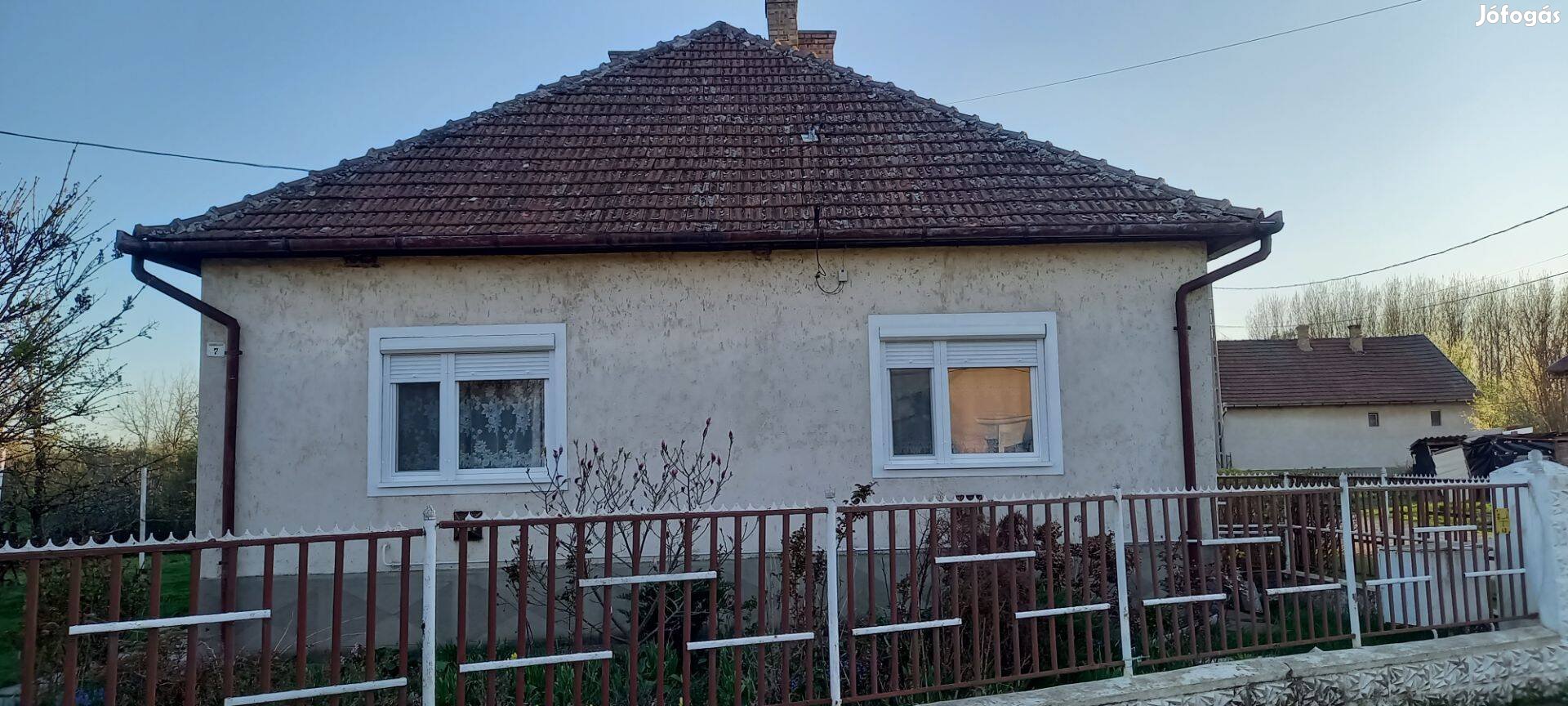 Eladó családiház Hejőbábán
