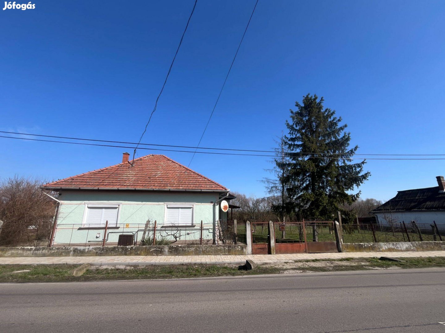 Eladó családiház Hejőpapi településen!