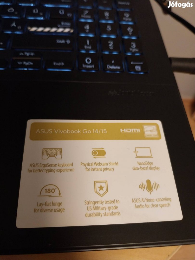 Eladó cserélhető Asus vivobook go 15