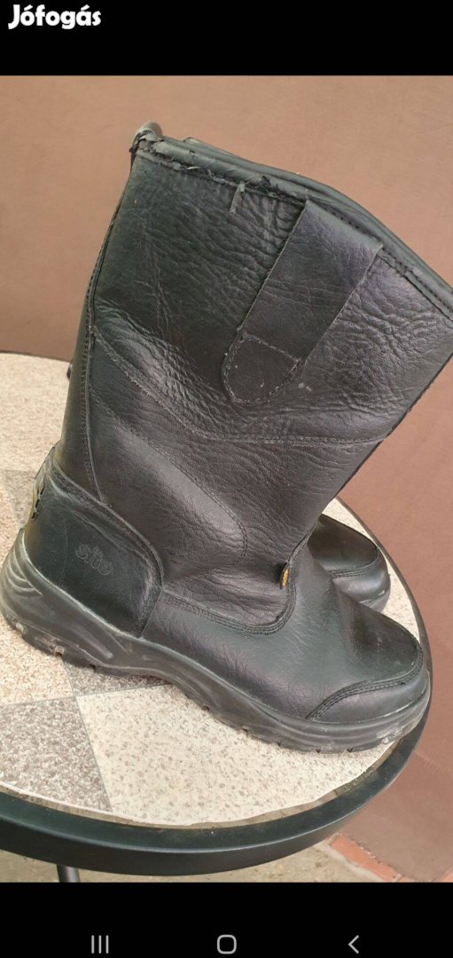 Eladó csizma 45 méret