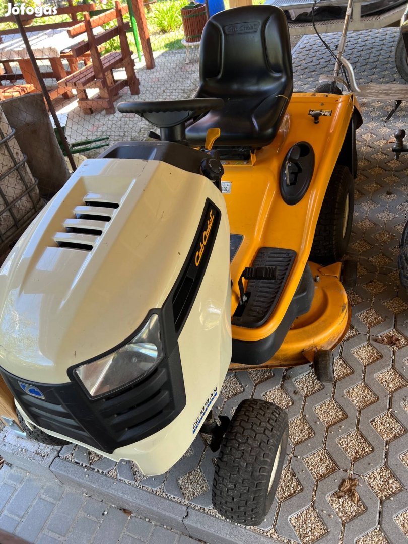 Eladó cub cadet fünyirótraktor