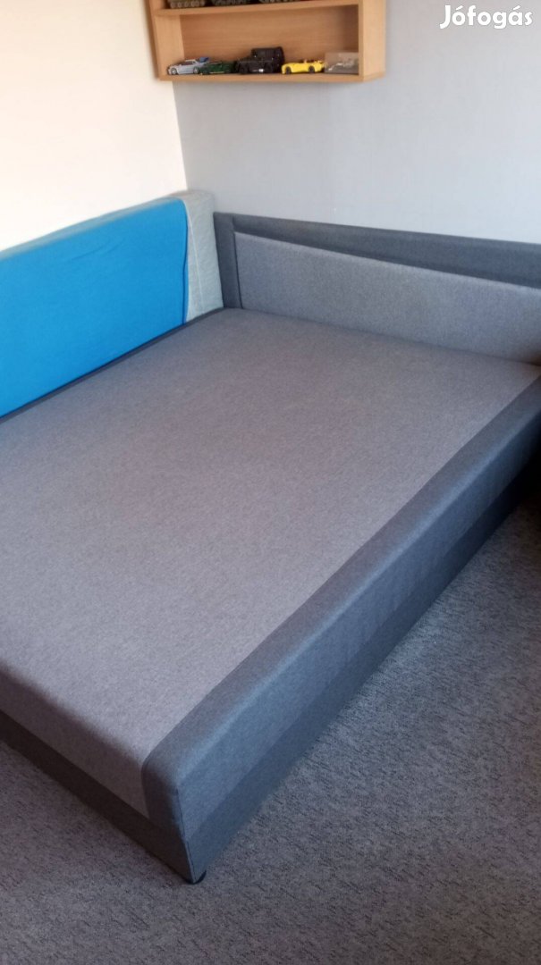 Eladó egy 160200 cm méretű francia ágy! Jó állapotban