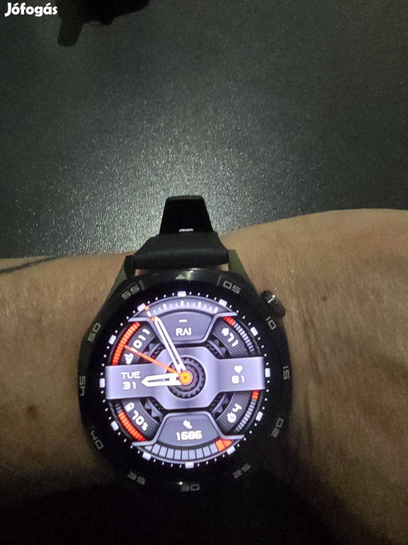 Eladó egy 2 hetes Huawei watch GT 5 Okosóra