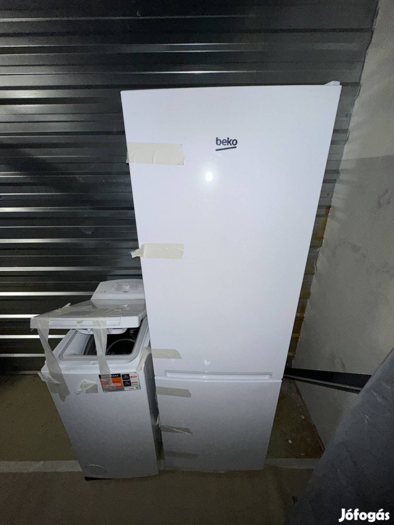 Eladó egy Beko Rfsa270K40WN hűtőszekrény.