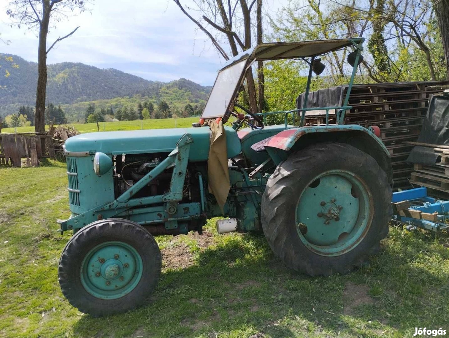 Eladó egy Bührer típusú veterán traktor