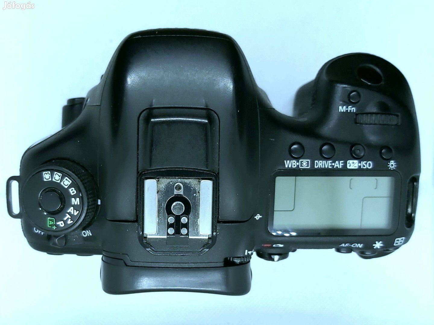 Eladó egy Canon 7d Mark II-es fényképezőgép