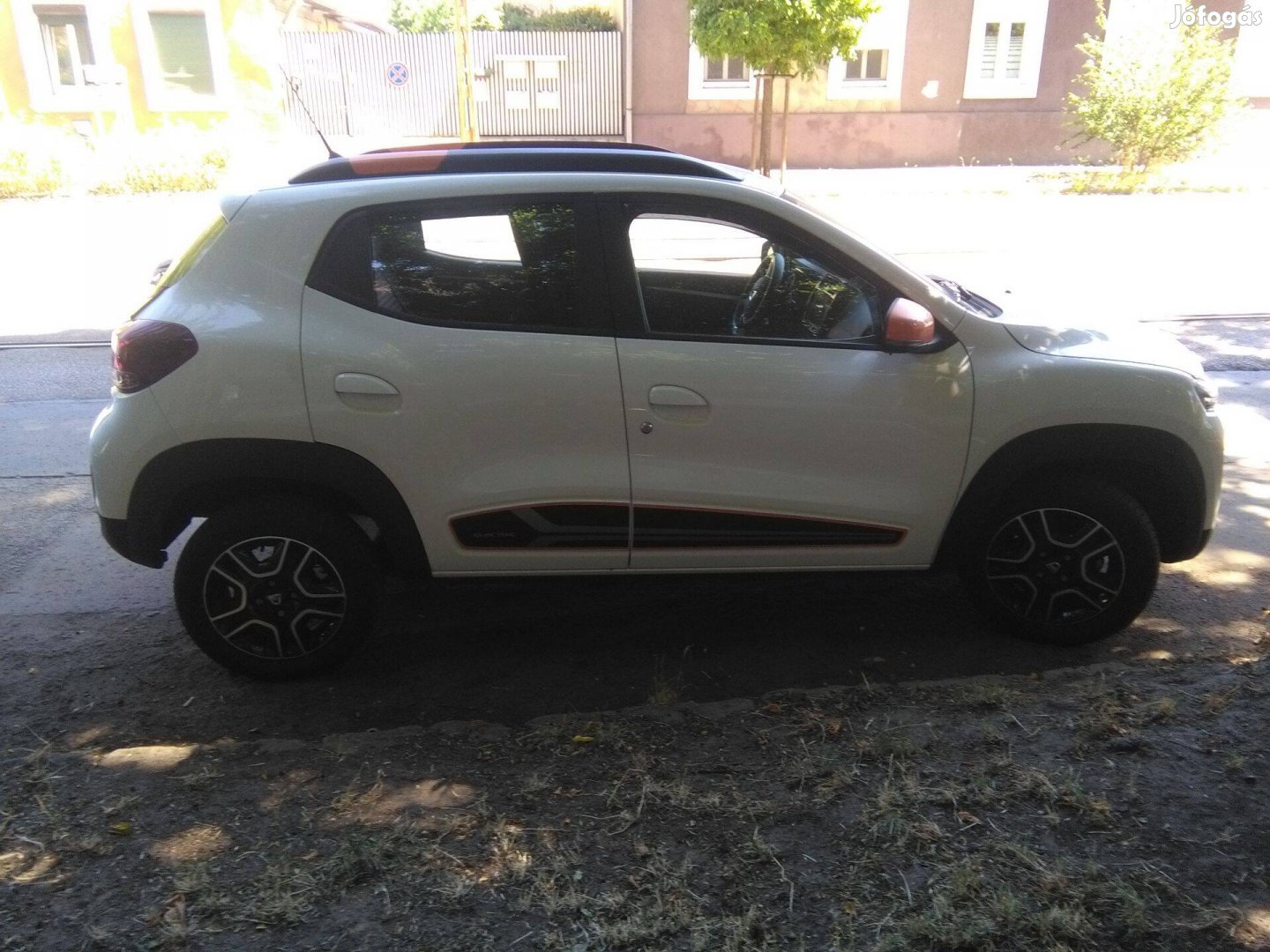 Eladó egy Dacia Spring