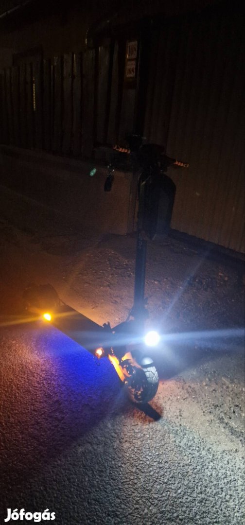 Eladó egy Kugoo Kirin G2 Pro (600W)