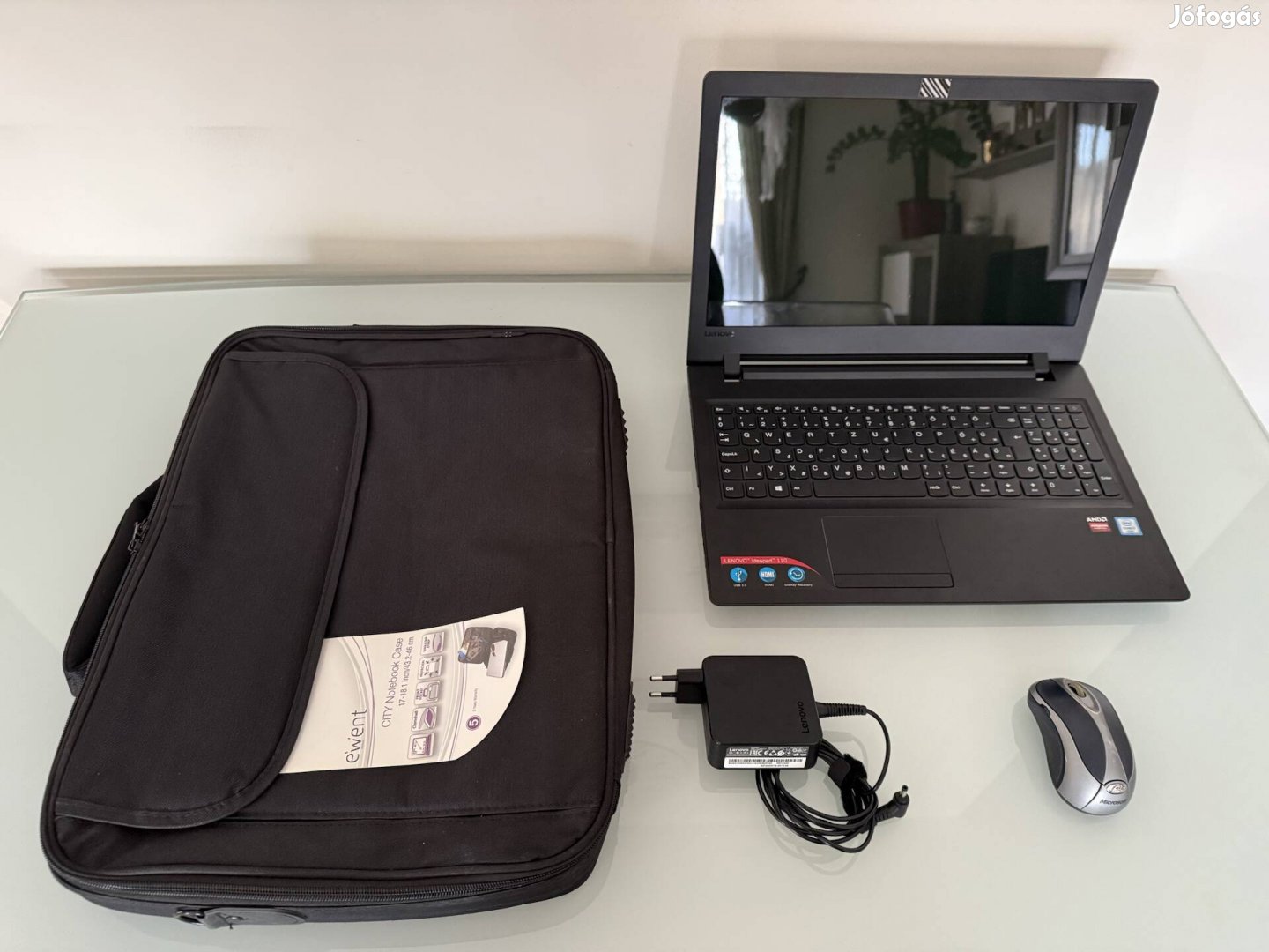 Eladó egy Lenovo ideapad 110 laptop,kiegészítőkkel