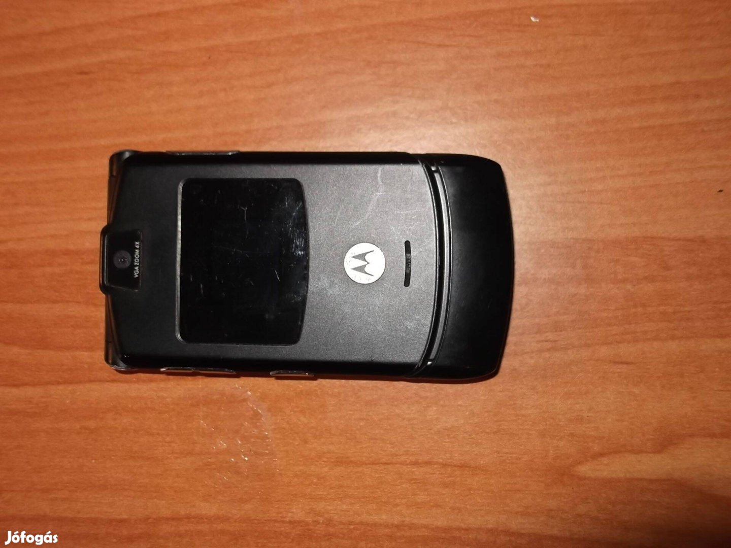 Eladó egy Motorola V3 független, magyar menü nélküli készülék