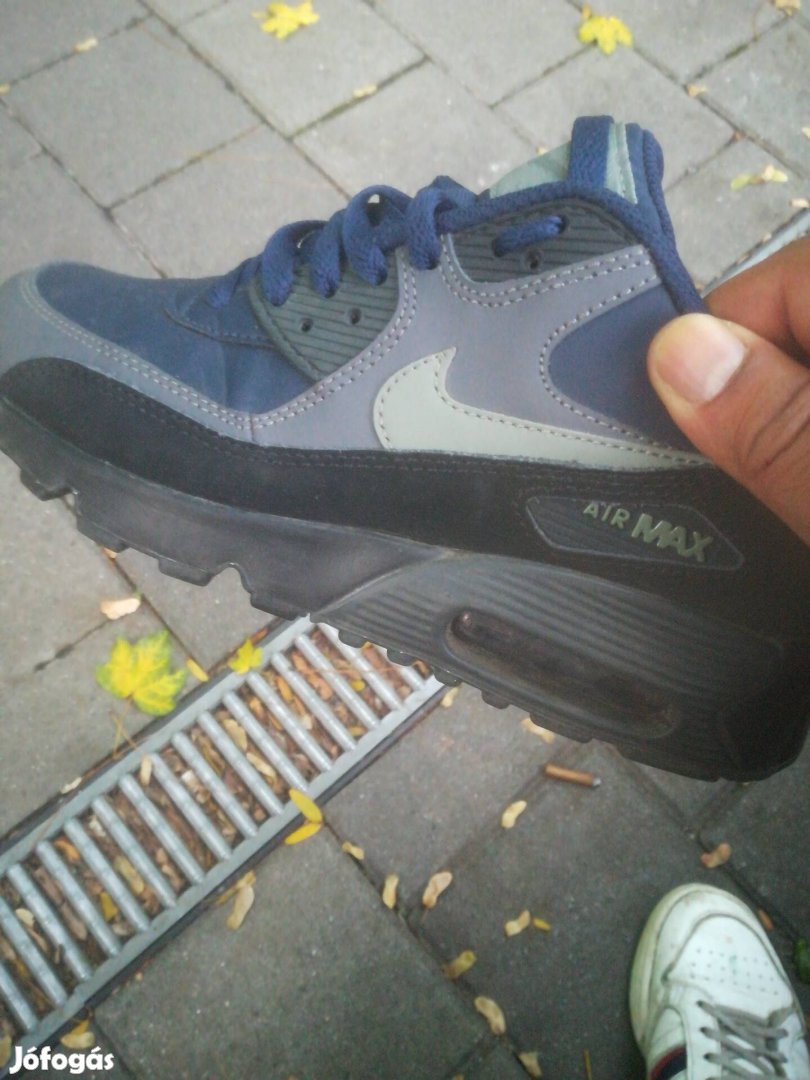 Eladó egy Nike Air max 38 cas.