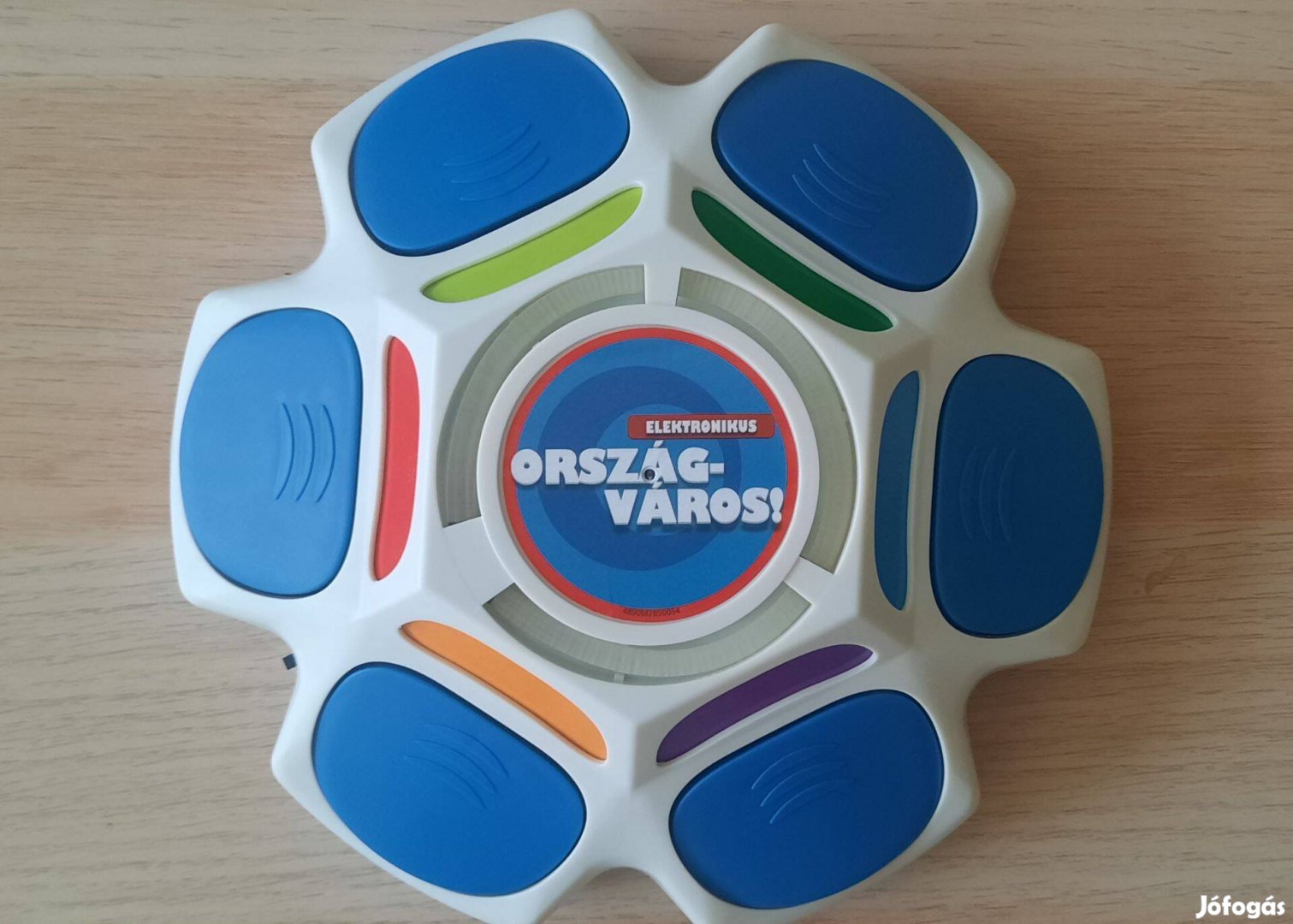 Eladó egy Ország-Város elektronikus társasjáték!