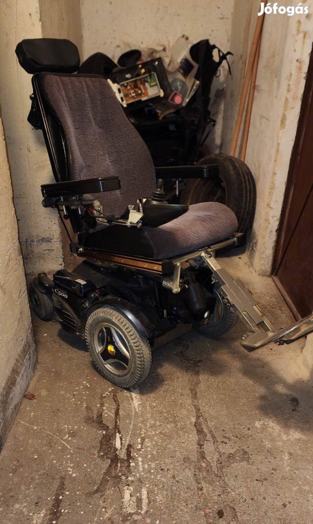 Eladó egy Permobil C500 elektromos kerekesszék hozzáértőknek