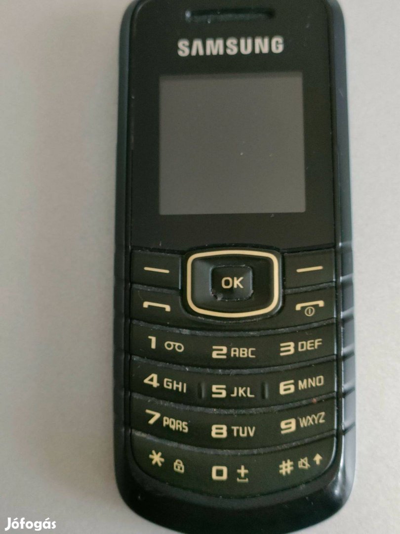 Eladó egy Samsung GT-E 1080-as mobiltelefon